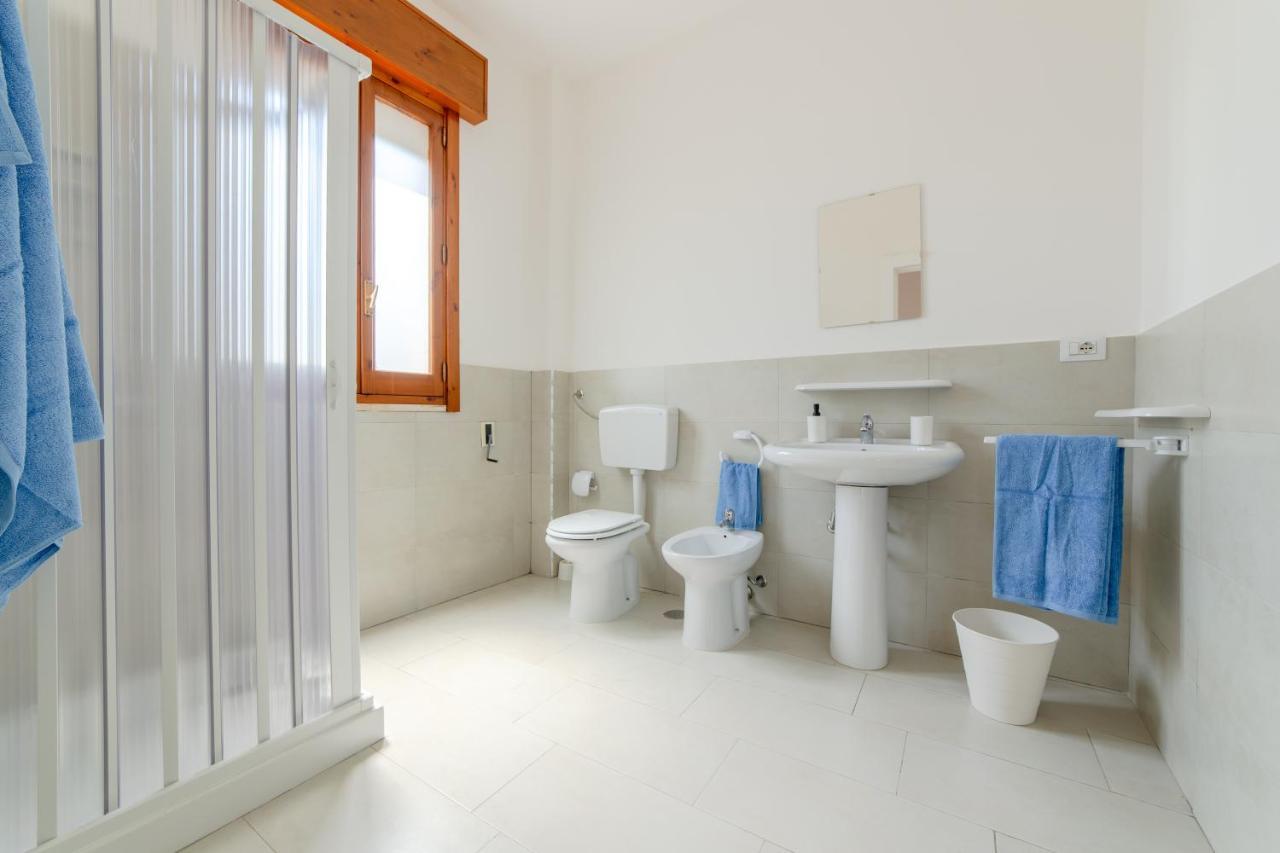 Vidamarina - Camere Al Mare Torre Lapillo Exterior photo